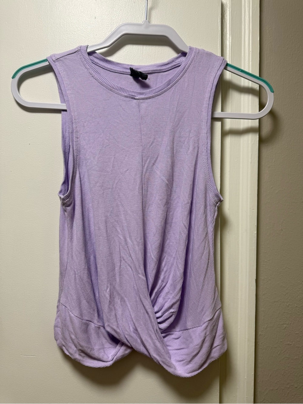 Zobha Lavender Twist-Hem Ribbed Tank